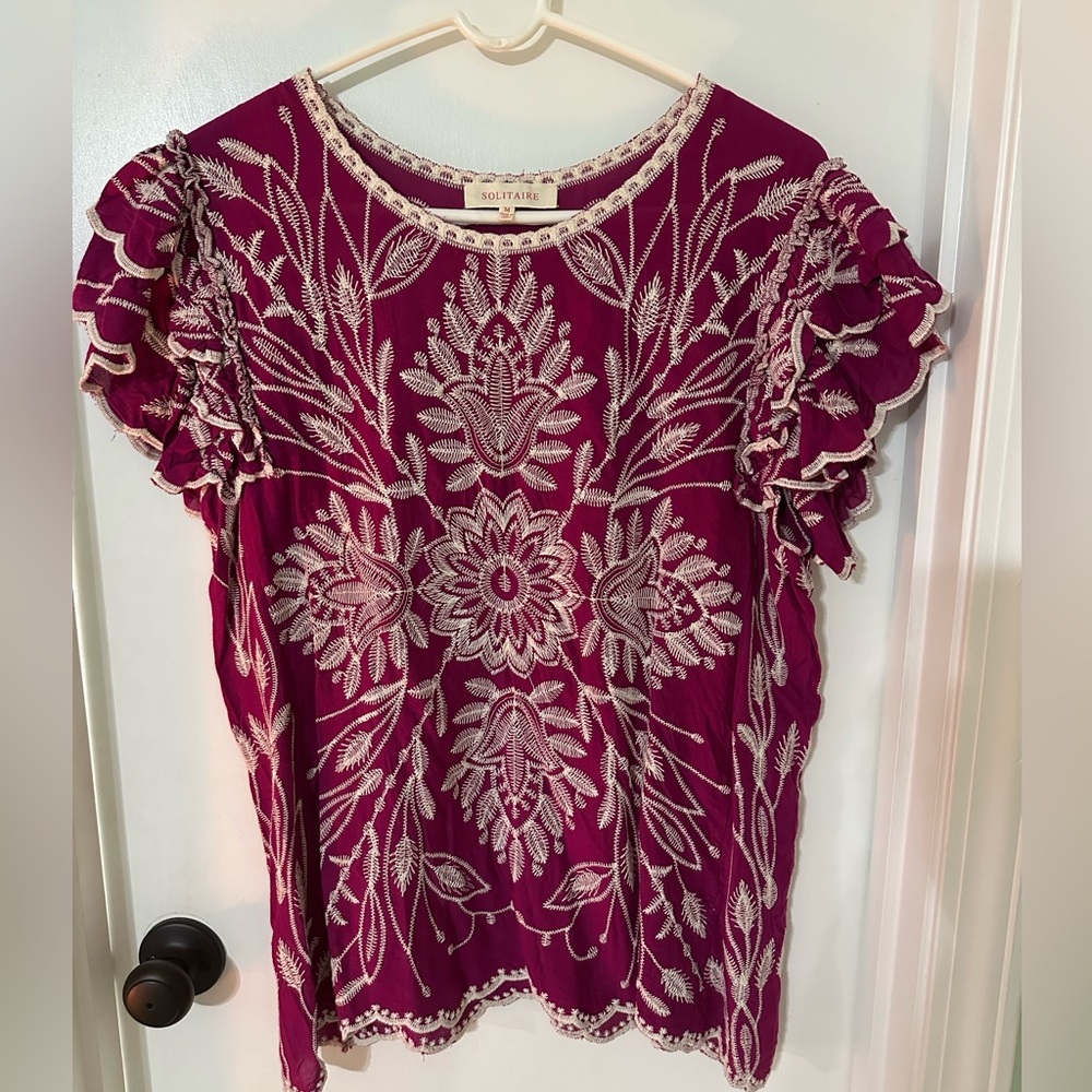 Women's Embroidered Top - Solitaire